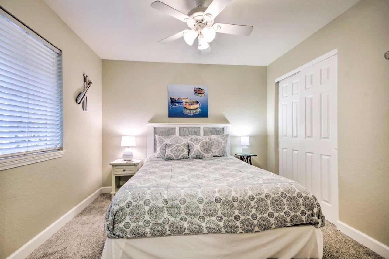 Sleek Lake Ozark Gem With Views And Pool Access! Dış mekan fotoğraf
