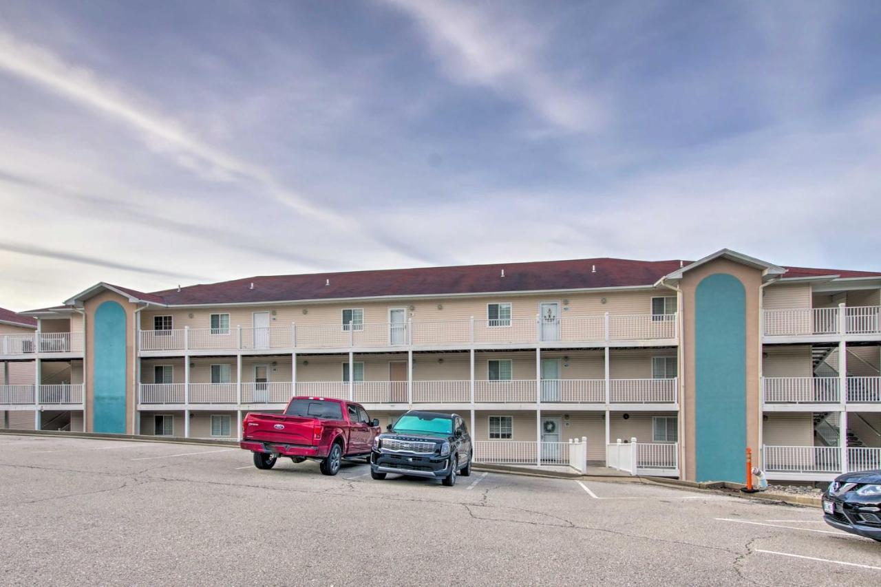 Sleek Lake Ozark Gem With Views And Pool Access! Dış mekan fotoğraf